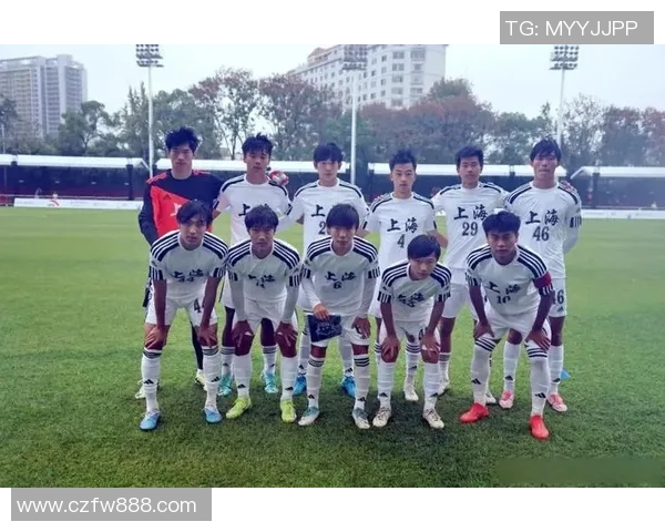 上海足球队运营革新探索：从管理模式到球迷互动的全方位升级