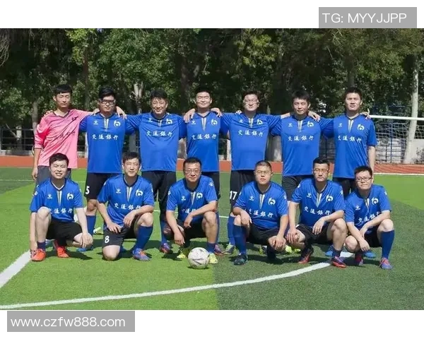 杭州足球队挑战赛点评团队协作表现分析与未来发展建议